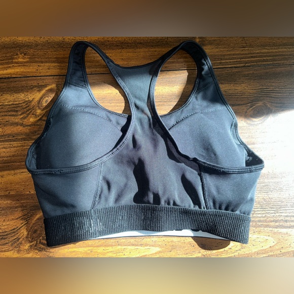 Adidas sports bra - Picture 3 of 3